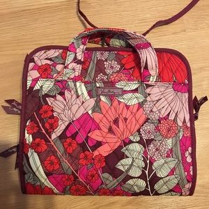 Vera Bradley hanging organizer